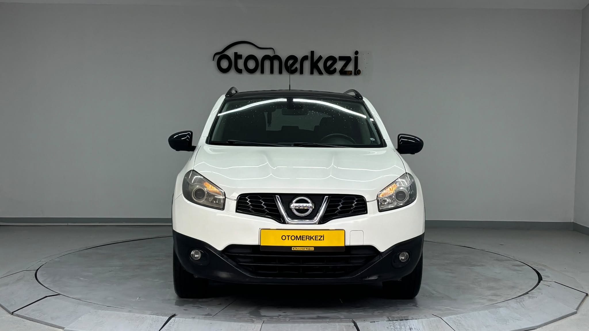 NISSAN QASHQAI 5